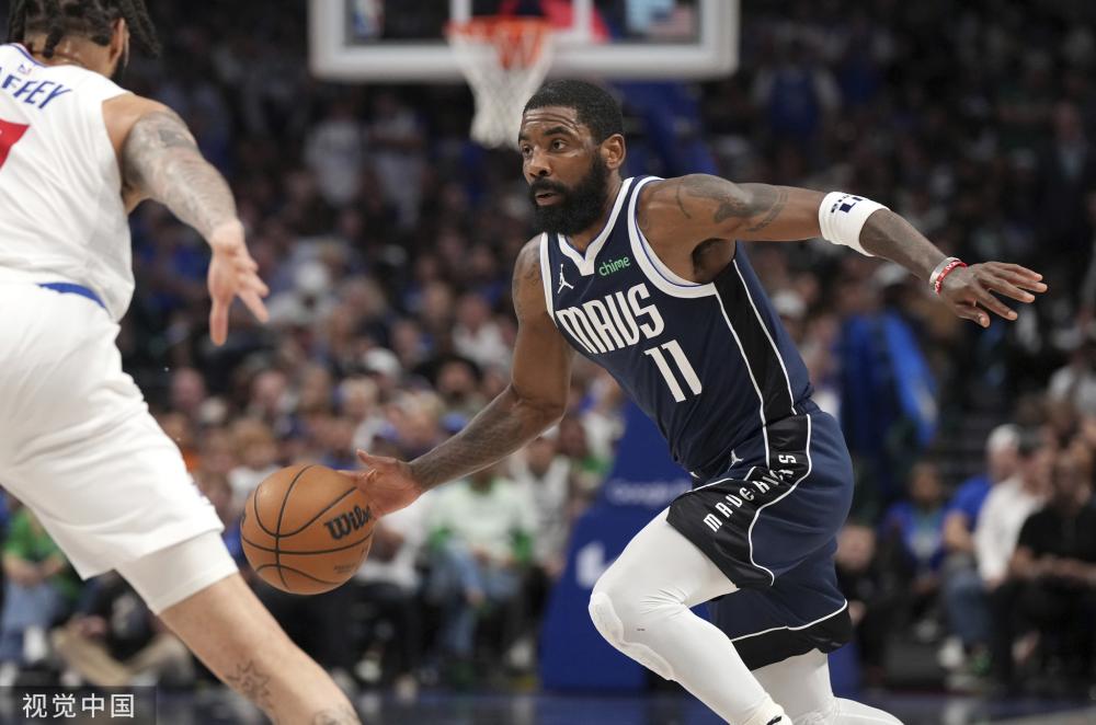 他在赛季初 他在赛季初