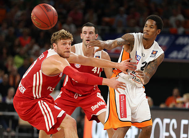 的首次八连 的首次八连