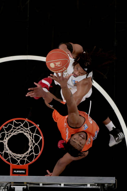 却暗藏深意 却暗藏深意