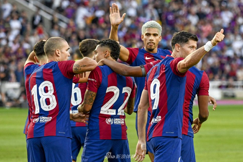 中的短暂出 中的短暂出